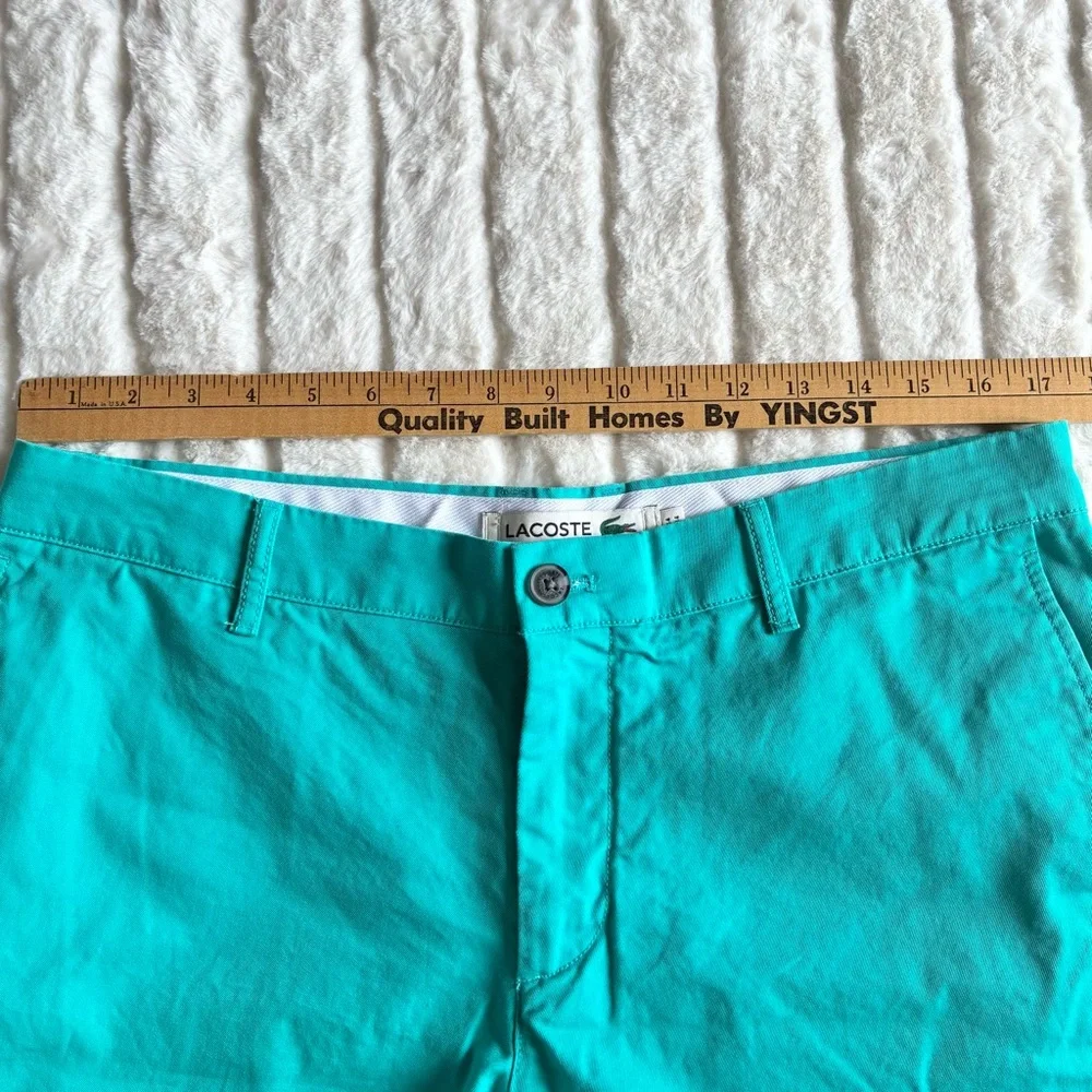Lacoste Men’s Slim Fit Golf Shorts Turquoise Size 34 Flat Front